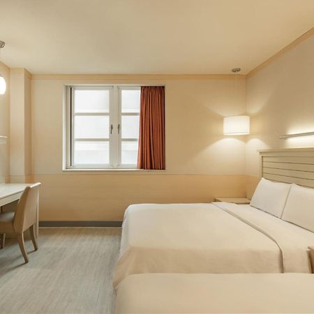 Kindness Hotel - Jhong Jheng Kaohsiung Habitación foto